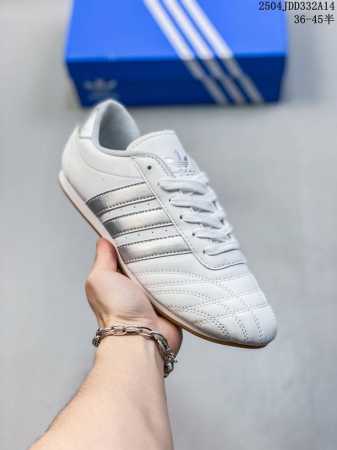 Adidas Adidas Men's And Women's Shoes Are Half-Size, Upgraded From The Original - Click Image to Close
