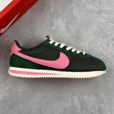 Local Core Private Company-Level Nike Classic Cortez Nike Classic Lightweight Co