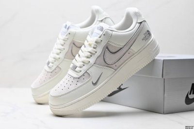 Authentic Nike Air Force 1 '07 Low-Top Casual Sports Sneakers. Soft, Highly Elas