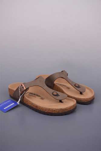 birkenstock, A Century-Old Famous Shoe Brand From Germany, Is Made In Guangdo