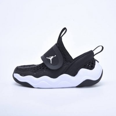 Jordan Little Shark Large Mesh 001 Black And White 24-37