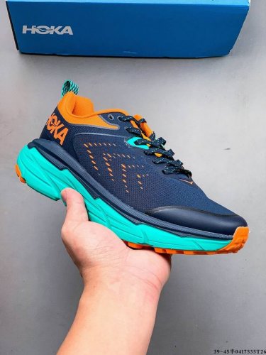 Collection Hoka One One Challenger Atr 6 Shock-Absorbing, Non-Slip And Wear-Resi