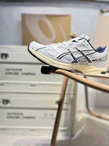 Asics Gel-1 Asics Classic Running Shoes. With The Current Trend Toward Functiona