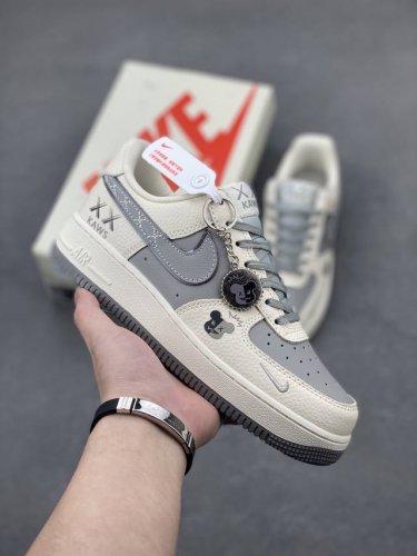 Limited Sale Overseas! Corporate-Level Nike Air Force 7 Low "Kaws Co-Branded Bei