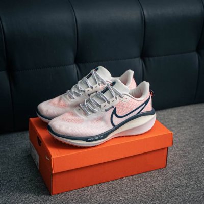 Core Private Nike Air Zoom Vomero 17 Moon Landing 17 Summer New Shock-Absorbing