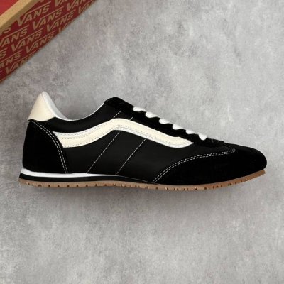 Local Core Private Vans' New Siper Lowpro Low-Top Casual Shoes Are Retro And Ver