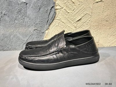 Ecco Men's Shoes Are Lightweight, Breathable, Comfortable, Durable, Skin-Friendl