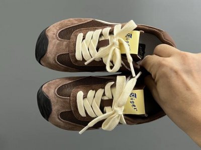 Asics Onitsuka Tiger Pig Eight Leather Single Mesh Side-Stitched Children's Shoe