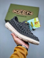 Genuine Factory Order, Authentic Product. American Popular Outdoor Casual Shoe B