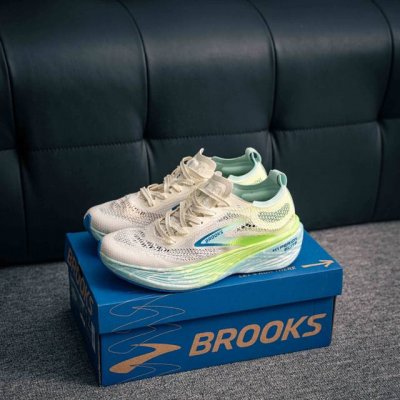 Core Private Brooks Hyperion Elite 4 Pb Brooks Tornado 4 Casual Breathable Cushi