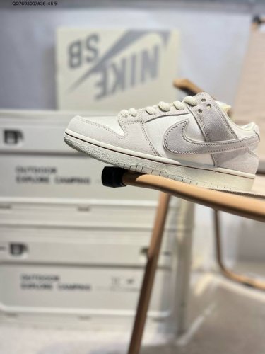 Nike Dunk Low Sb Series Classic Casual Sneakers With A Thickened Tongue For Enha