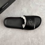Local Core Private Descente Lcing Nars Versatile Soft Non-Slip Flip Flops Midsol