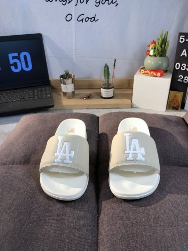 New Mlb Flip-Flops For Men And Women, Couple's Style. 2025 New Model Sports Beac