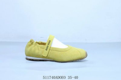 Miu Miu Velvet Velcro Low-Top Lifestyle Football Series Training Running Shoes 5