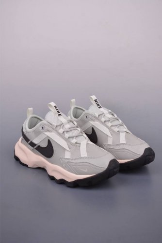 w Nike Tc 7900 New Dad Shoes Inject Extraordinary Fashion To Create An Elegan