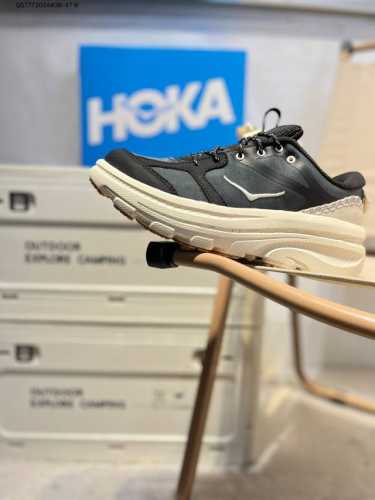 hoka One One M Clifton 8 Road Cushioned Low-Top Running Shoesthe Clifton 8 Is