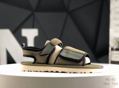 American Luxury Brand Ugg Sandals Series Lightweight Sports Running Shoes For Me