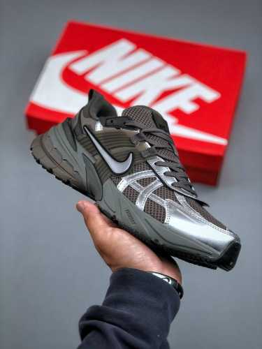 nike V2K Run Shock-Absorbing And Non-Slip Retro Low-Top Running Shoes Hq1678-