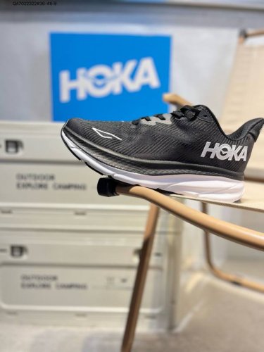 Hoka One One M Clifton 9 Functional Cushioning Running Shoes American Emerging R