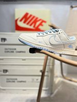 Stussy X Nike Sb Dunk Low, Produced By A Major Manufacturer, Highly Recommended,