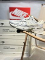 Nk V2K Runtekk Shock-Absorbing And Non-Slip Low-Top Retro Daddy Shoes. The Runni
