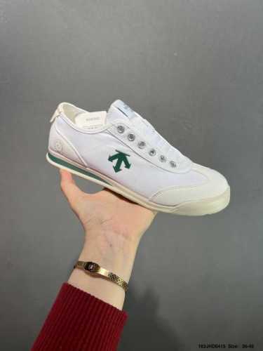 Company-Level Descente Chron Comfortable And Simple Non-Slip Canvas Shoes Id: 18
