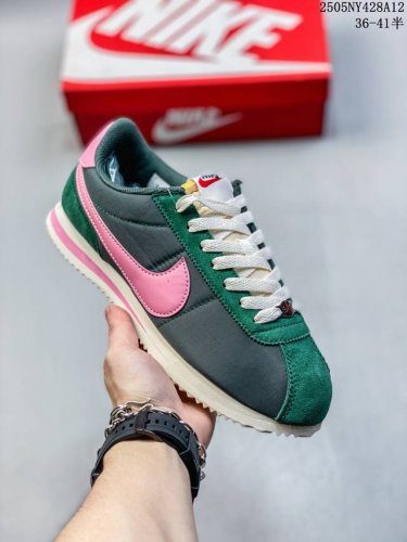 Authentic Nike Cortez Txt Green Pink Cushioning Durable Low-Top Running Shoes Hf