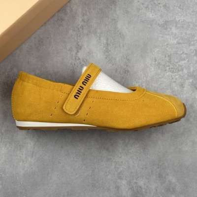 Local Core Private Miu Miu Early Spring New Arrival Runway New Arrival Slip-On M