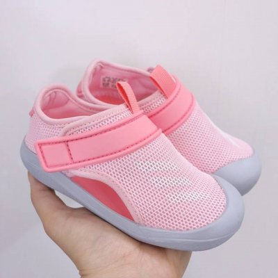 Ad New Style Open-Toe Mesh Sandals Ad Children's Open-Toe Sandals New Style, An
