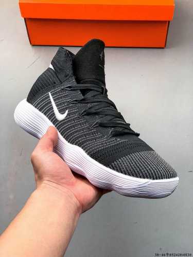 nike Hyperdunk 2017 Flyknit Mid-Top Basketball Shoes The Upper Made Of Woven