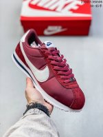Nike Classic Cortez Nike Classic Lightweight And Comfortable Casual Running Shoe