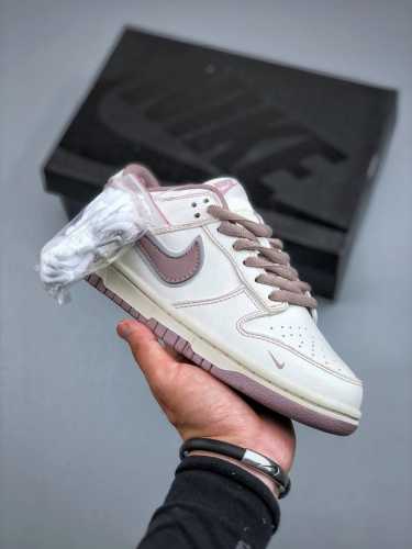 s Version Nike Dunk Sb Low White Powder Exclusive Version Distillation Proces