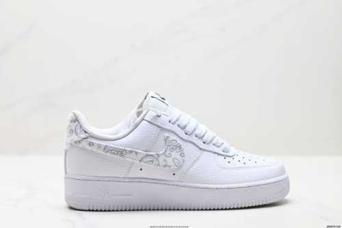 Authentic Nike Air Force 1'07 Lx Low-Top Casual Sports Sneakers. Featuring Soft,