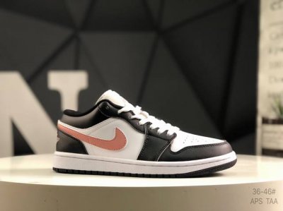 Authentic Label With Half Sizes Nike Jordan Air Jordan 1 Low Aj1 Low-Top Basketb
