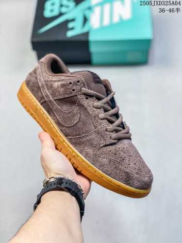 Authentic Nike Sb Dunk Low Pro Men's And Women's Retro Skate Shoes.Features A So