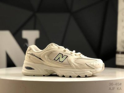 Real Label With Half Size Nb Made Of High-Quality Fiber Leather + Breathable Mes