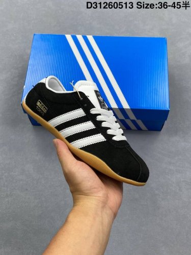 Adidas Originals Superstar Leather Slip-Resistant Durable Low-Top Skate Shoe. Pr