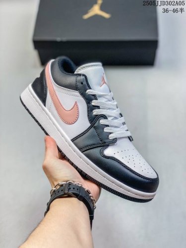 Authentic Label With Half Size Nike Jordan Air Jordan 1 Low Aj1 Jordan 1 Jordan