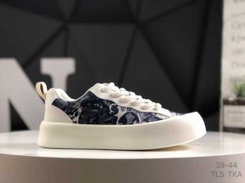 Italian Luxury Fashion Brand Gucci Screener Gg Sneaker Classic Original Thick-So