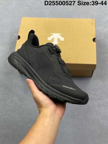 descente Descente Lightweight Cushioning Breathable Upper Fashion Casual Spor