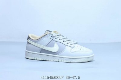 200 Nike Sb Dunk Low Pro Retro Low-Top Casual Sports Skateboard Shoes White And