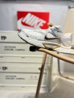 Nike V5 Rnr Comfortable And Versatile Slip-Resistant Running Shoes. Low-Top Desi