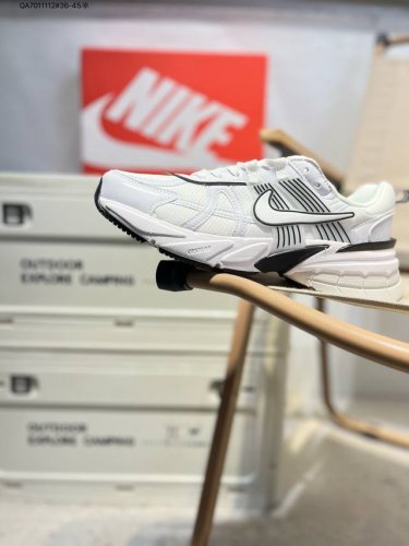 Nk V2K Runtekk Cushioning And Slip-Resistant Low-Top Retro Dad Running Shoes. Th