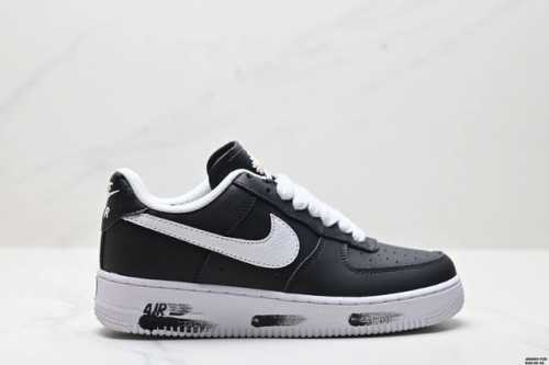 Genuine Nike Air Force 1 07 Low-Top Versatile Casual Sports Shoes. The Soft And
