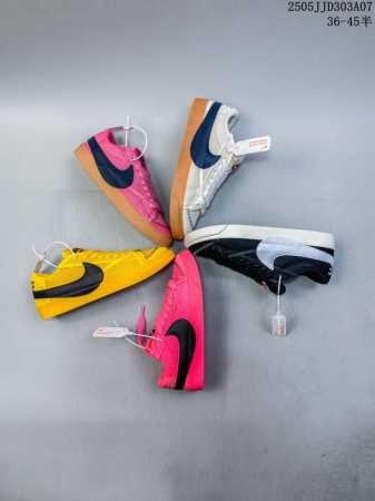 Authentic Label With Half Sizes Nike Women's Blazer Low '77 Jumbo Low-Top Sneake - Click Image to Close