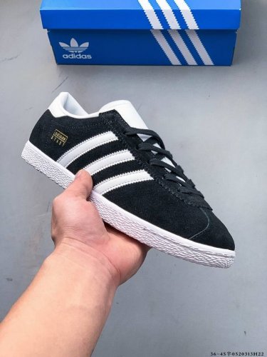 Photo Gallery Adidas Stadt Classic Suede Thin-Soled Sneakert-Toe Leather And Sue