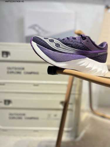 Saucony Endorphin Pro 4.0 Land Speed Shark Racing Carbon Plate Training Running