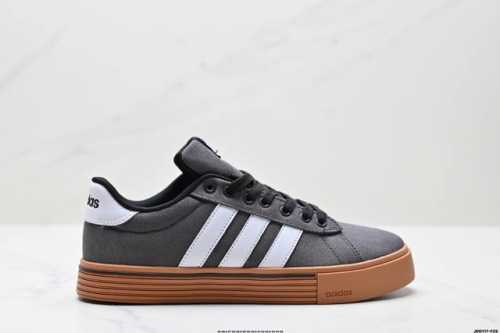 Genuine Label Adidas Daily 4.0 Adidas Comfortable And Versatile Low-Top Sneakers