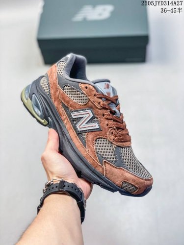 Corporate-Level New Balance 2010 Series New Balance Retro Dad Style Mesh Running