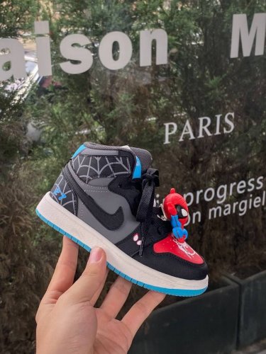 Nike Aj Mandarin Duck Series Children's Shoes Size 40 (No Returns Or Exchanges)